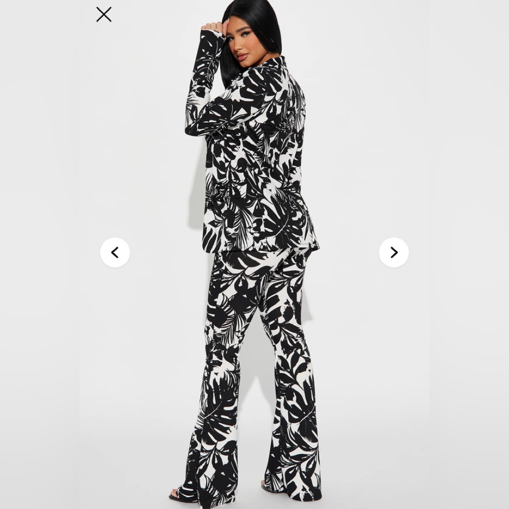 Tropical Vibe 3 Piece Pant Set - Black/White High-Rise Leaf Print Flared Pants - Picture 5 of 5